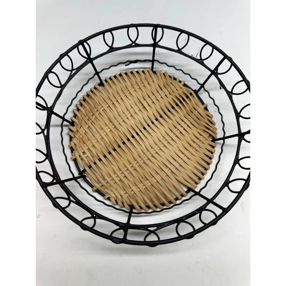 Black Metal Wire and Woven Wicker Round Basket Decorative Fruit Bread Bowl